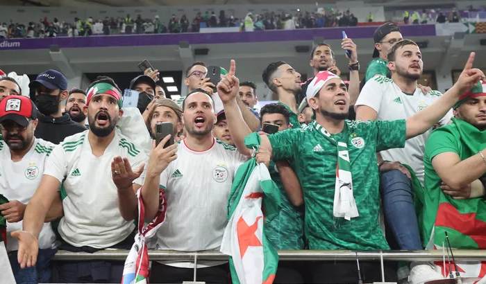 بيع تذاكر مباراة الجزائر و غينيا