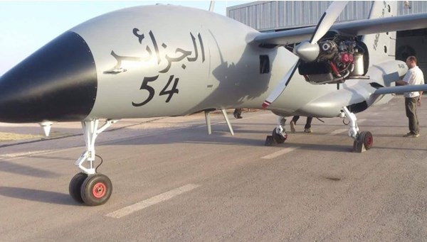 الجزائر تشرع في  تطوير طائرات دون طيار “درون”